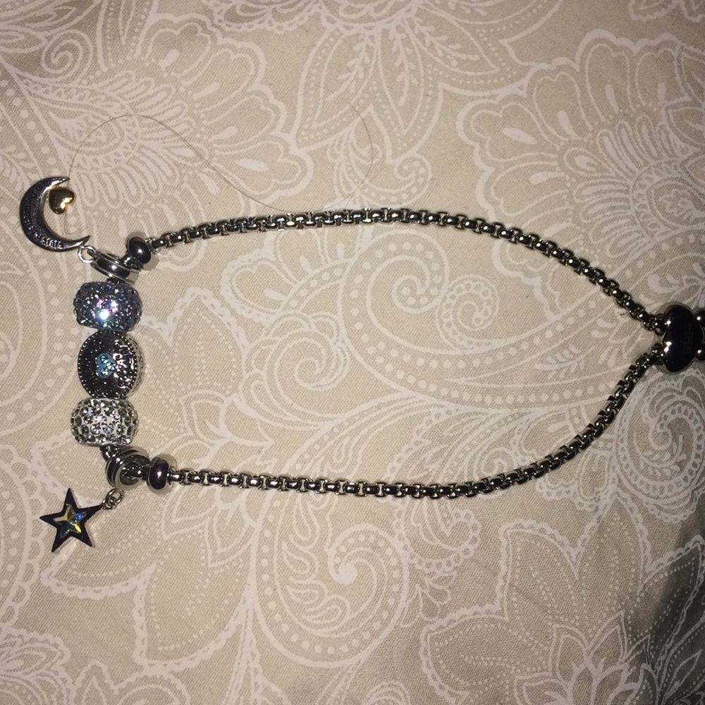 “Love you more” bracelet